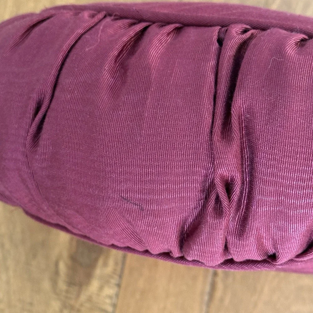 Vintage Round Ruffled Throw Pillow 15